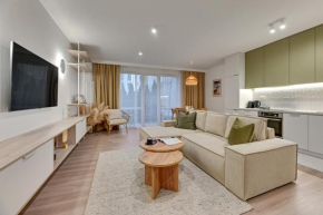 Riverfront & Parking by Downtown Apartments, Gdansk
